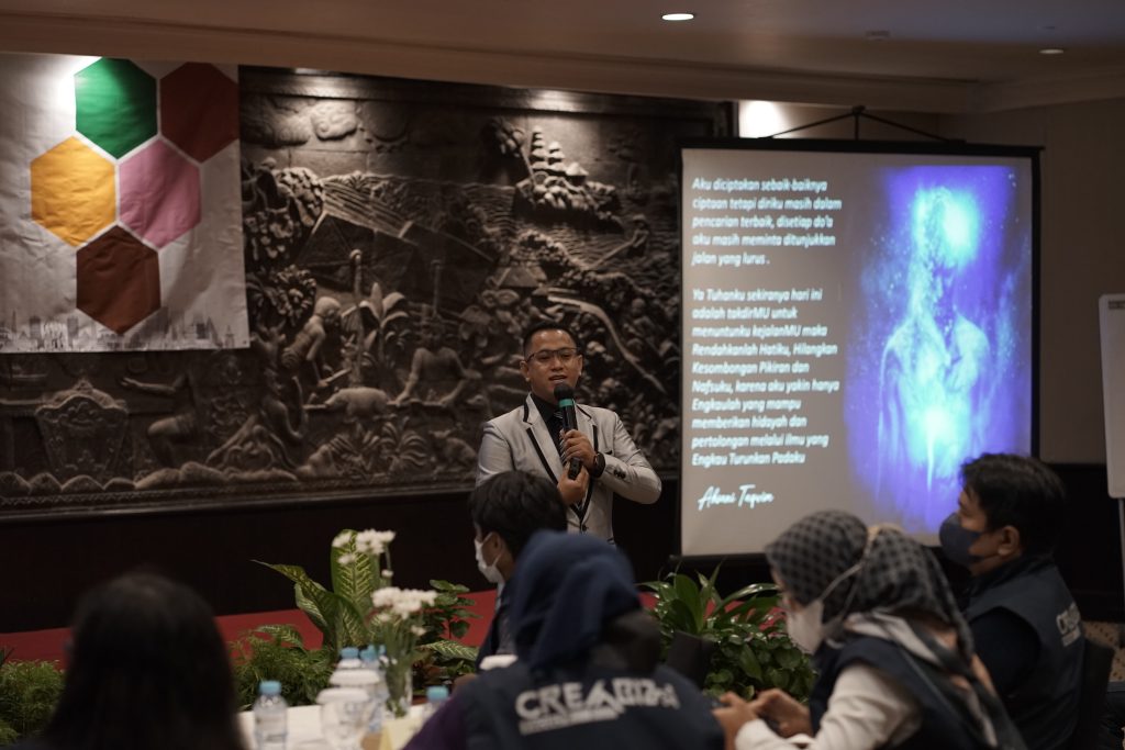 Motivator Service Excellence Pacitan